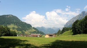 Ort Mellau und Berge im Bregenzerwald