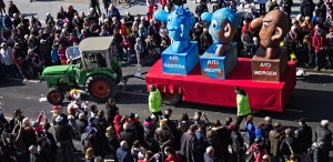 Politischer Karnevals Wagen